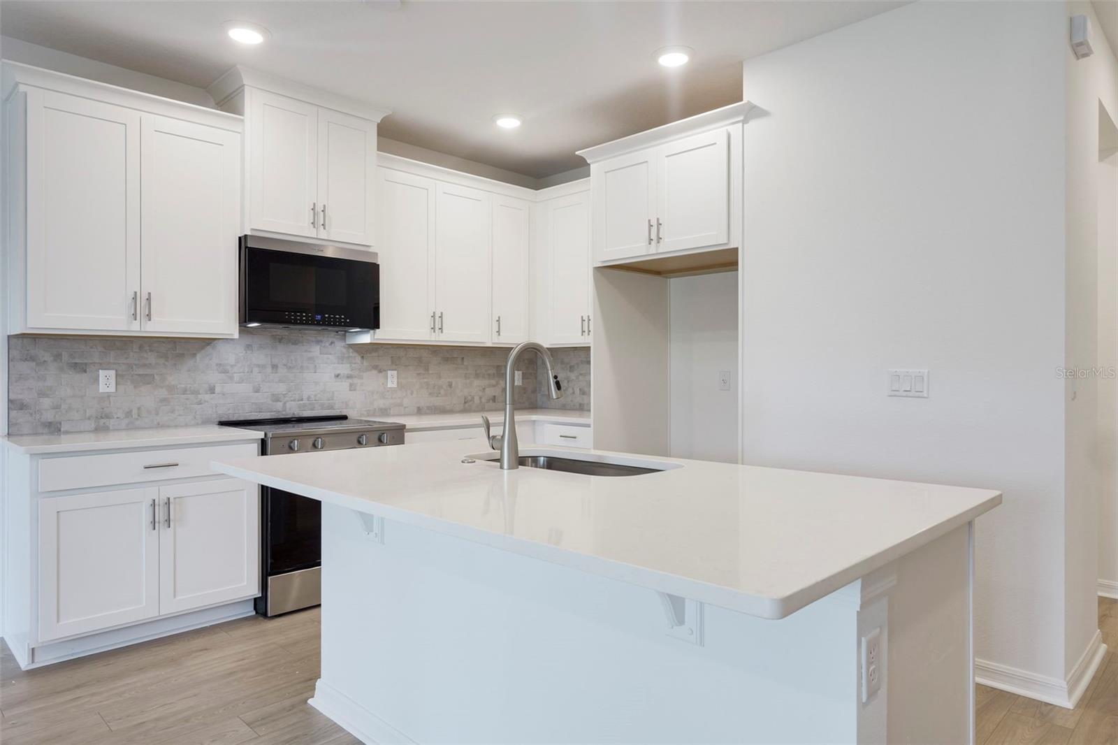510 SOUTHERN EDGE WAY — photo 2