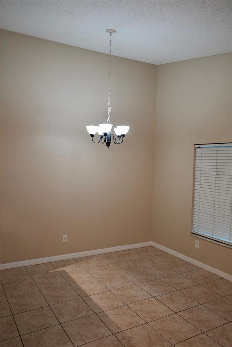 2006 NORTHLAKE DR #2006 — photo 10