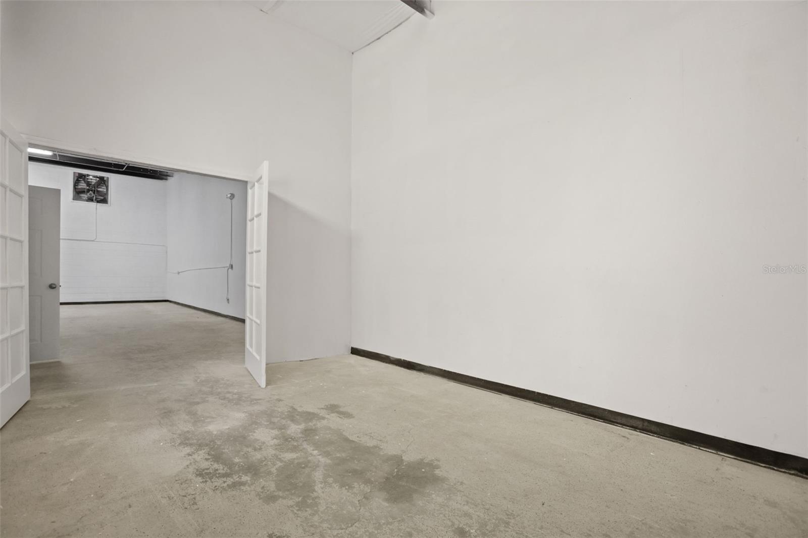 5497 BENCHMARK LN — photo 8