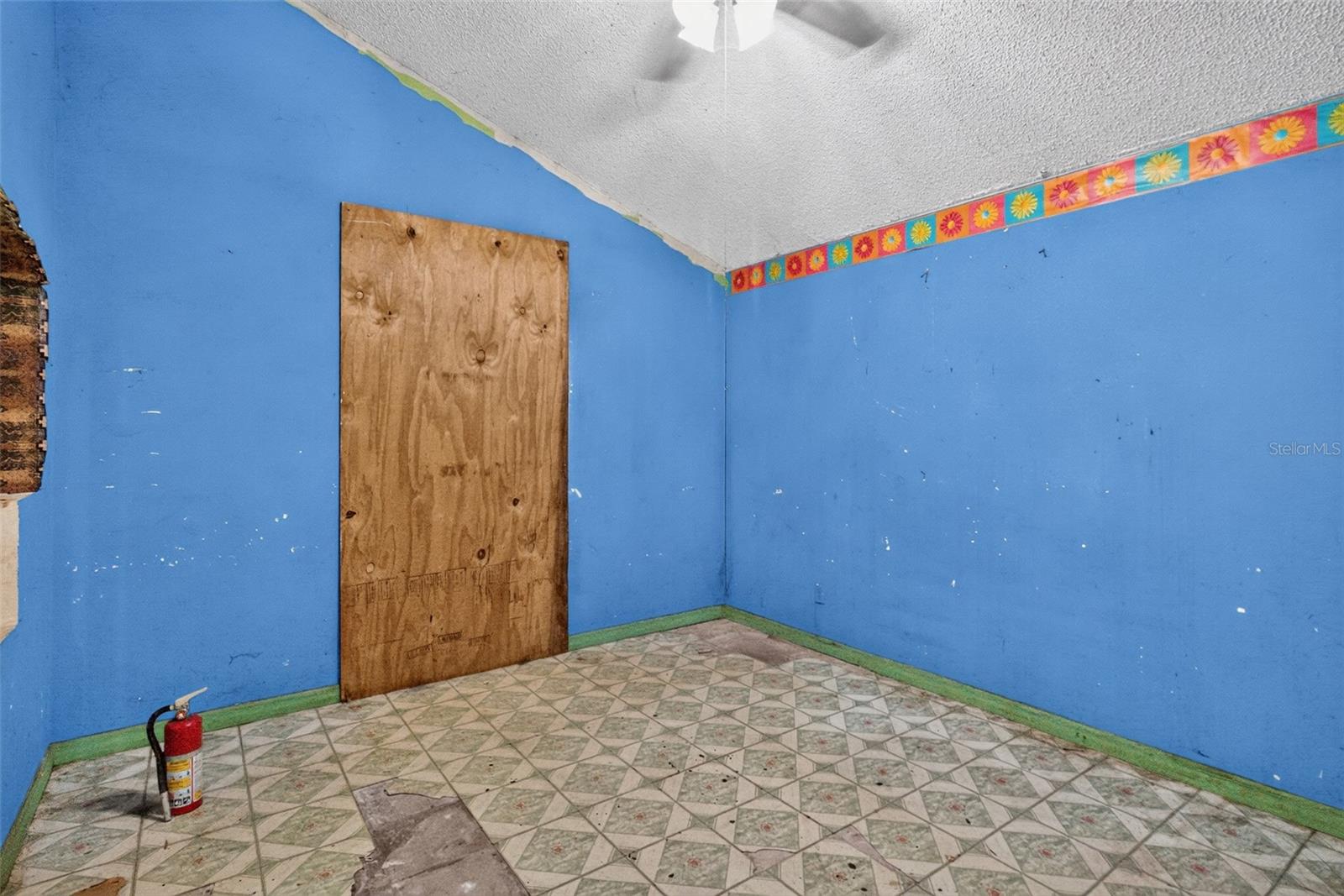 1301 W 11TH ST — photo 10