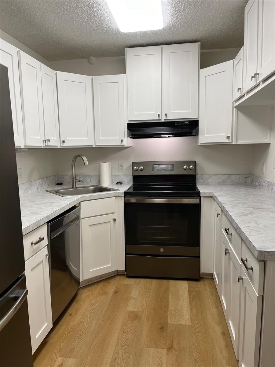 1321 S PINE RIDGE CIR #21 — photo 5