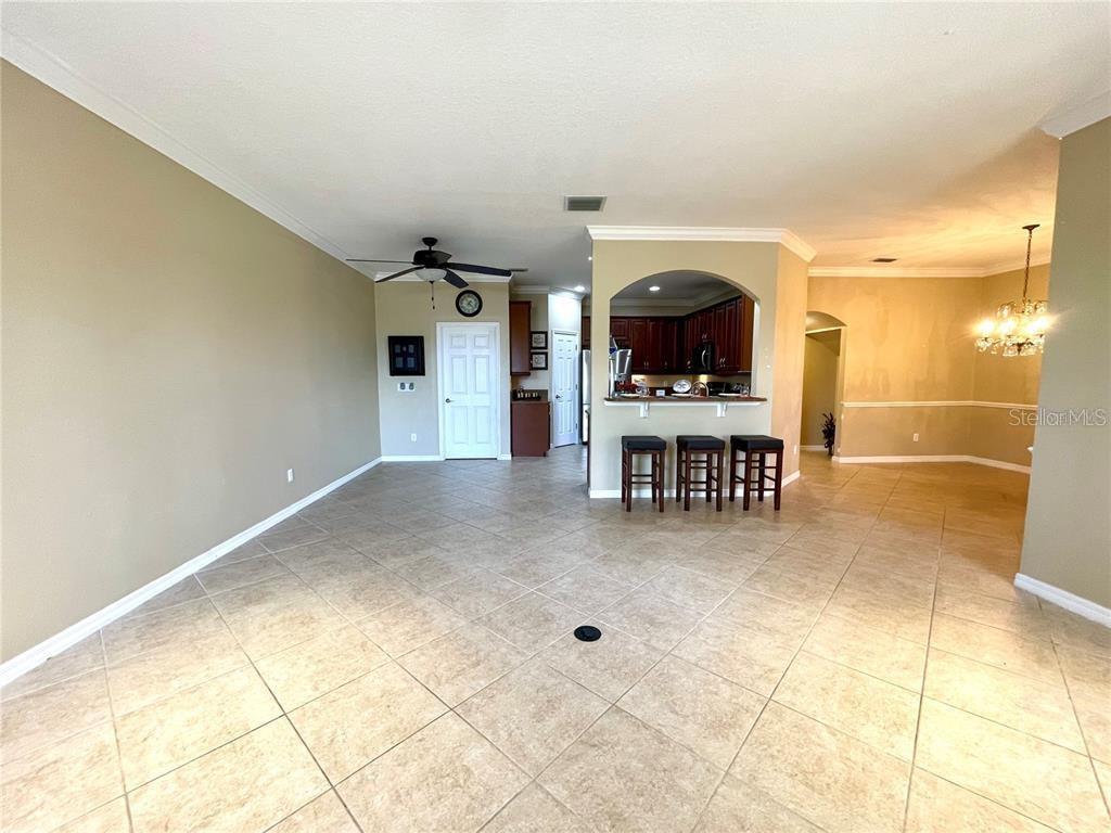 5083 FIORELLA LN — photo 10