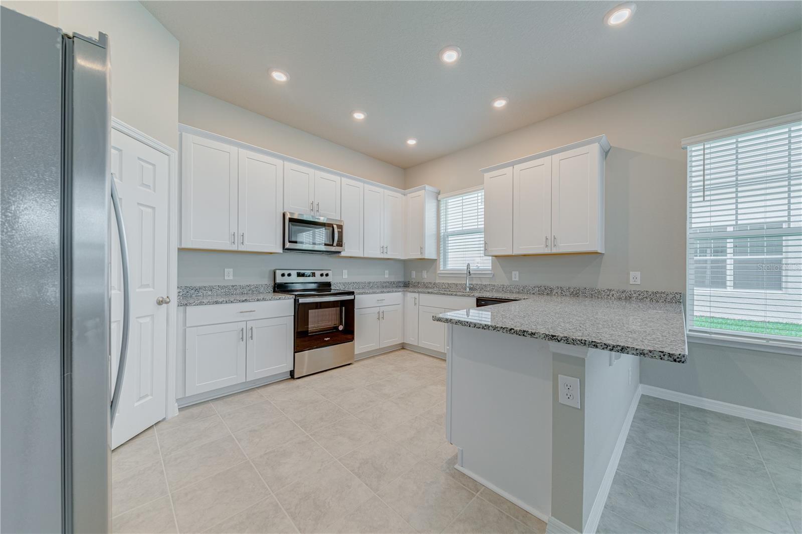524 VENETIAN PALMS BLVD — photo 12