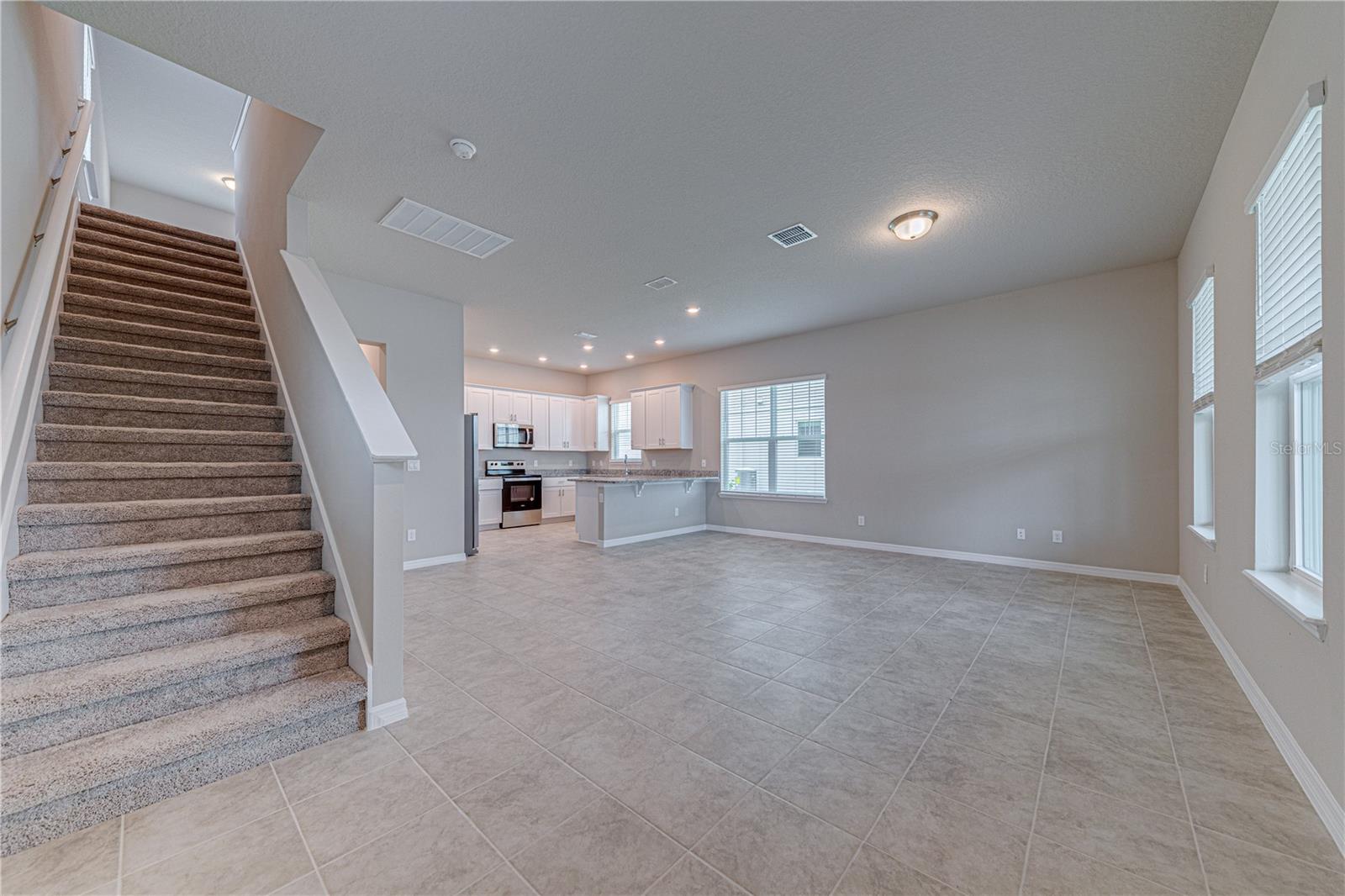 524 VENETIAN PALMS BLVD — photo 7
