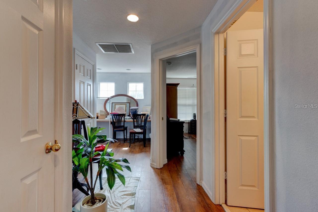 1128 TRAVERTINE TER — photo 11