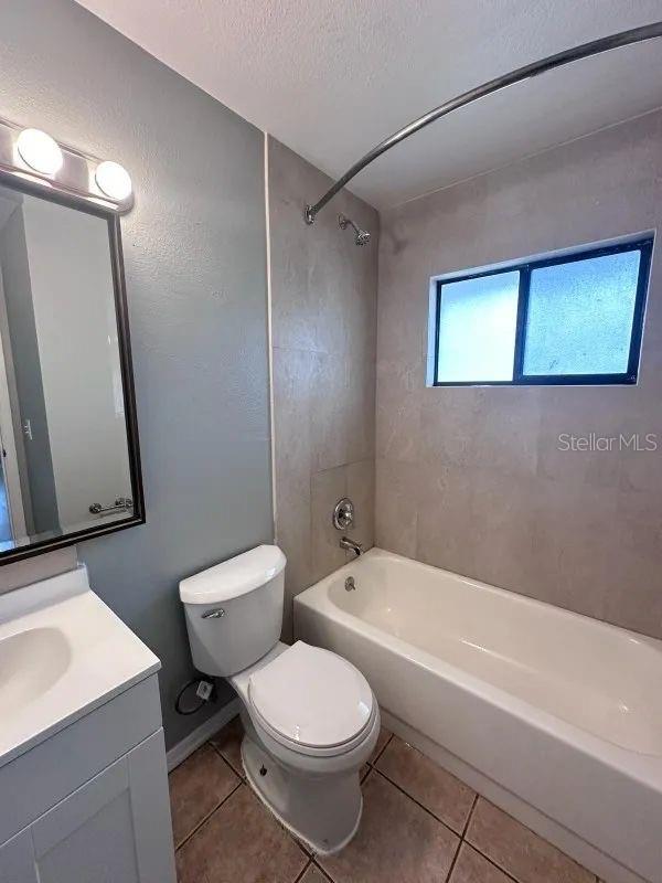 90 HIDDEN LAKE DR #124 — photo 7