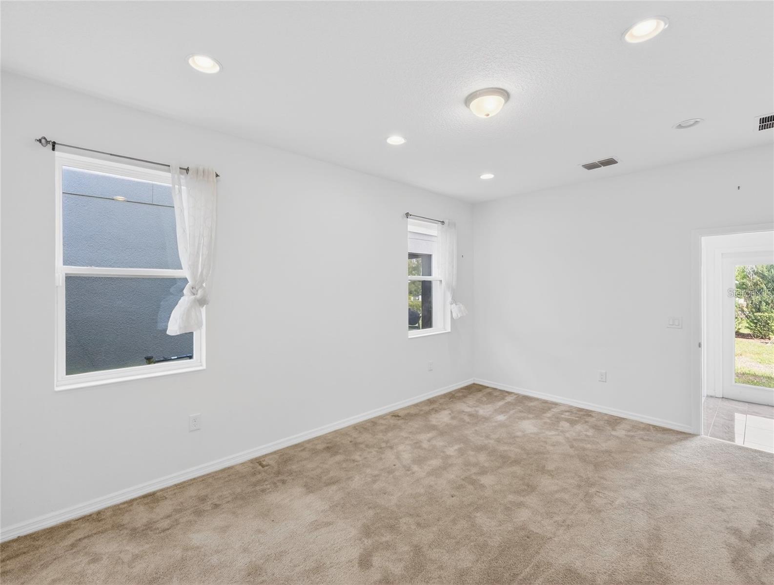 2556 LEYLAND CYPRESS LN — photo 11