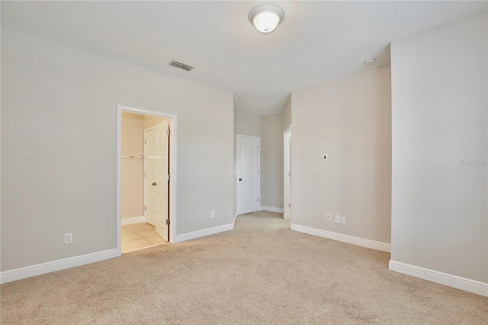 5332 FACTORS WALK DR — photo 11