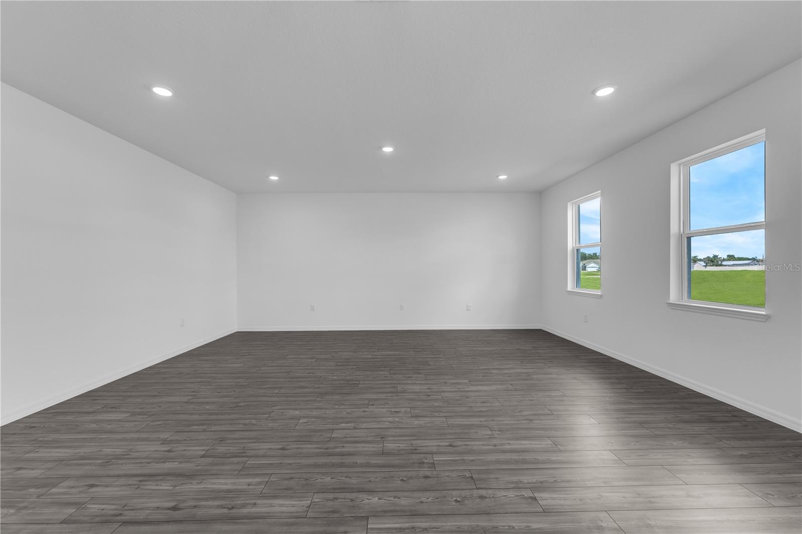 3936 TRIPLE CROWN LOOP — photo 7