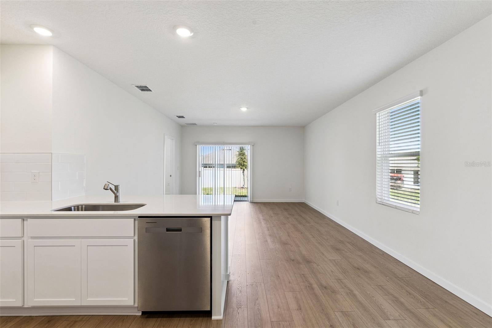 1355 GRAND FLORA LN — photo 11