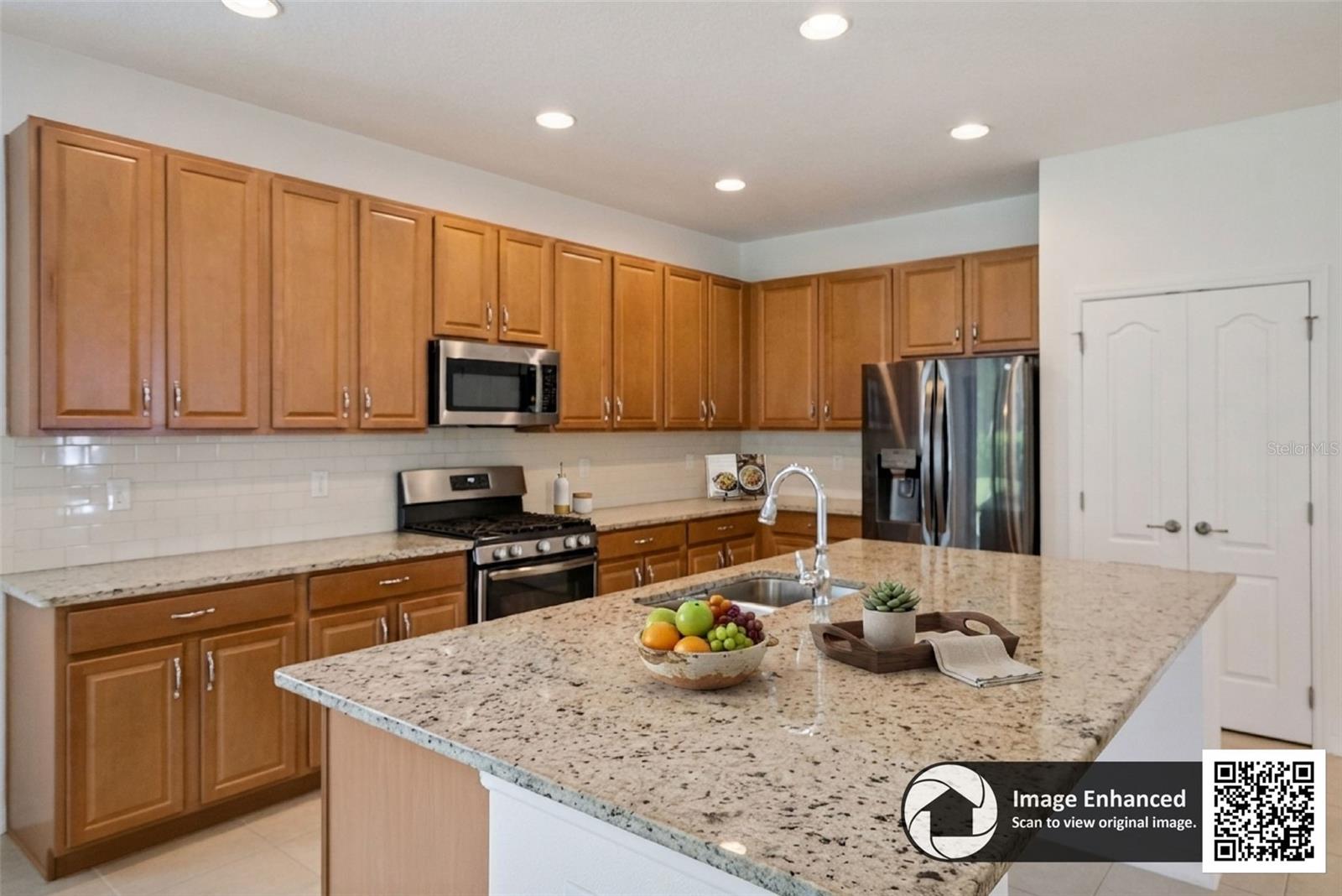 211 LUGANO WAY — photo 6