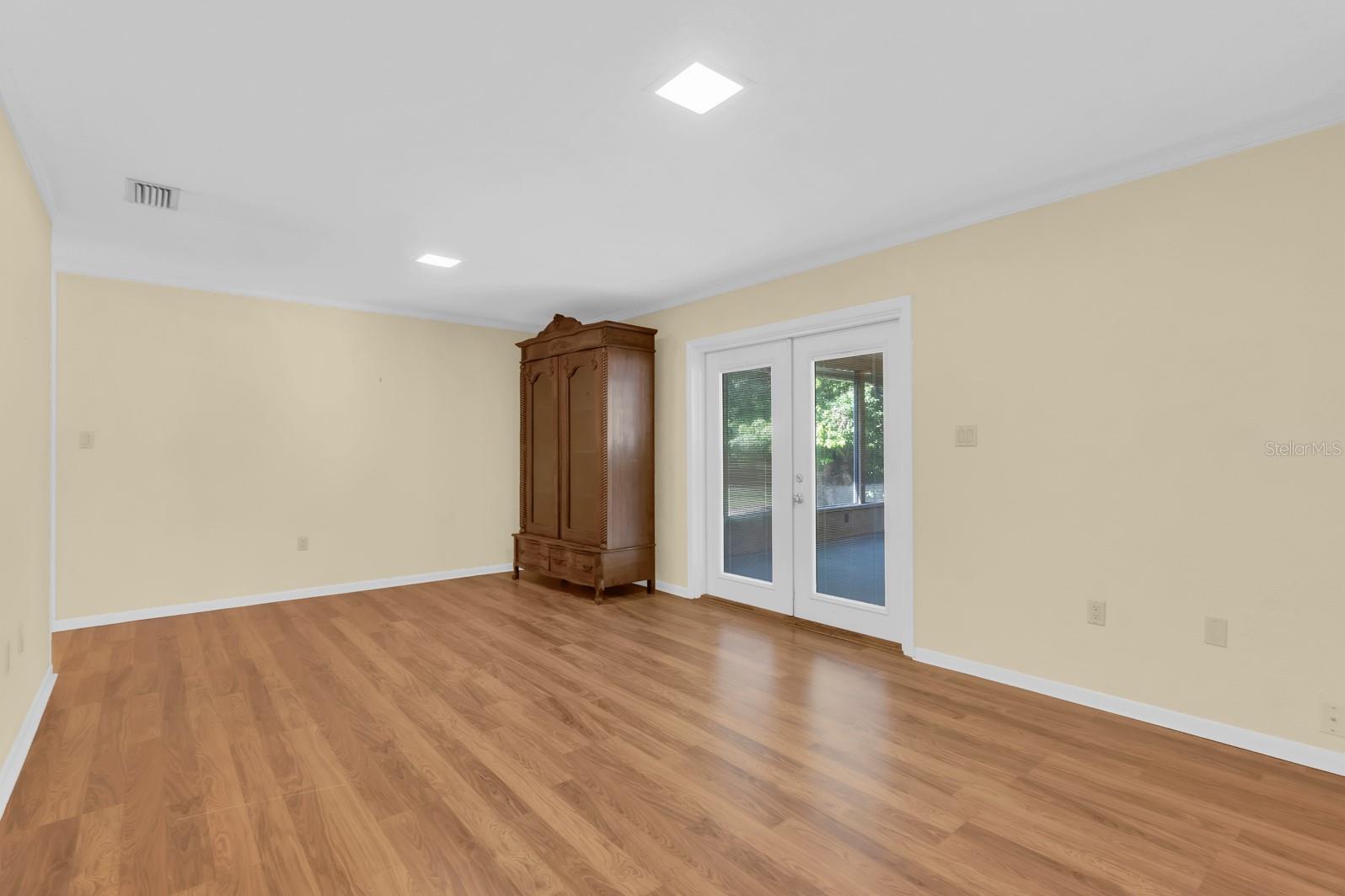 127 ALDEAN DR — photo 11