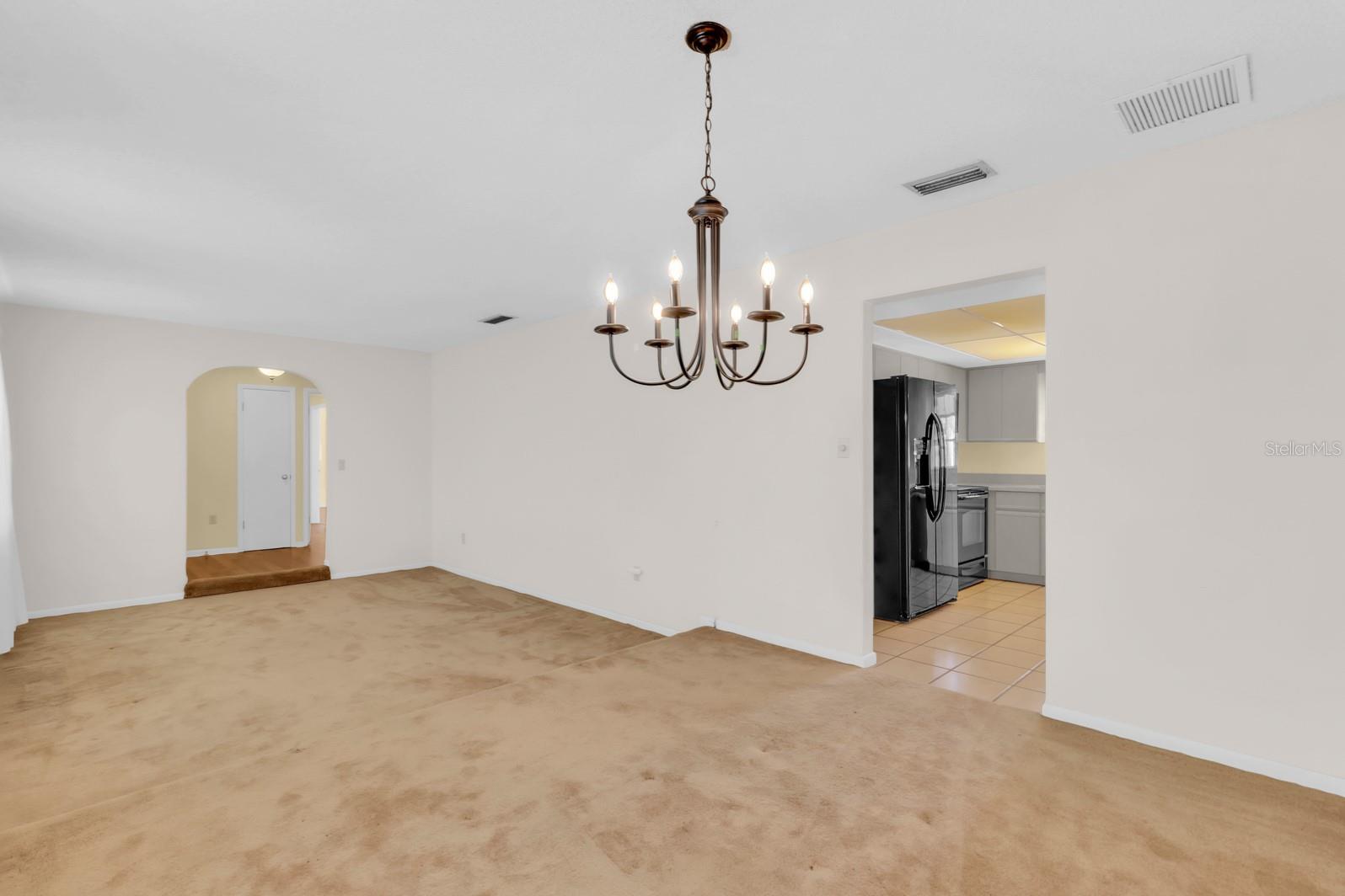127 ALDEAN DR — photo 8