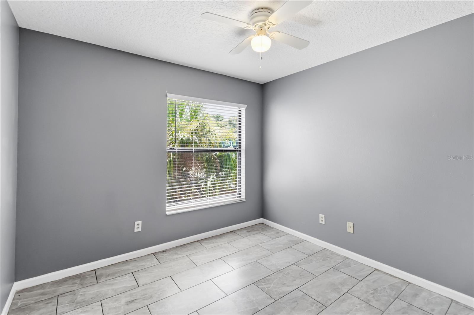 1131 S PINE RIDGE CIR ##31 — photo 11