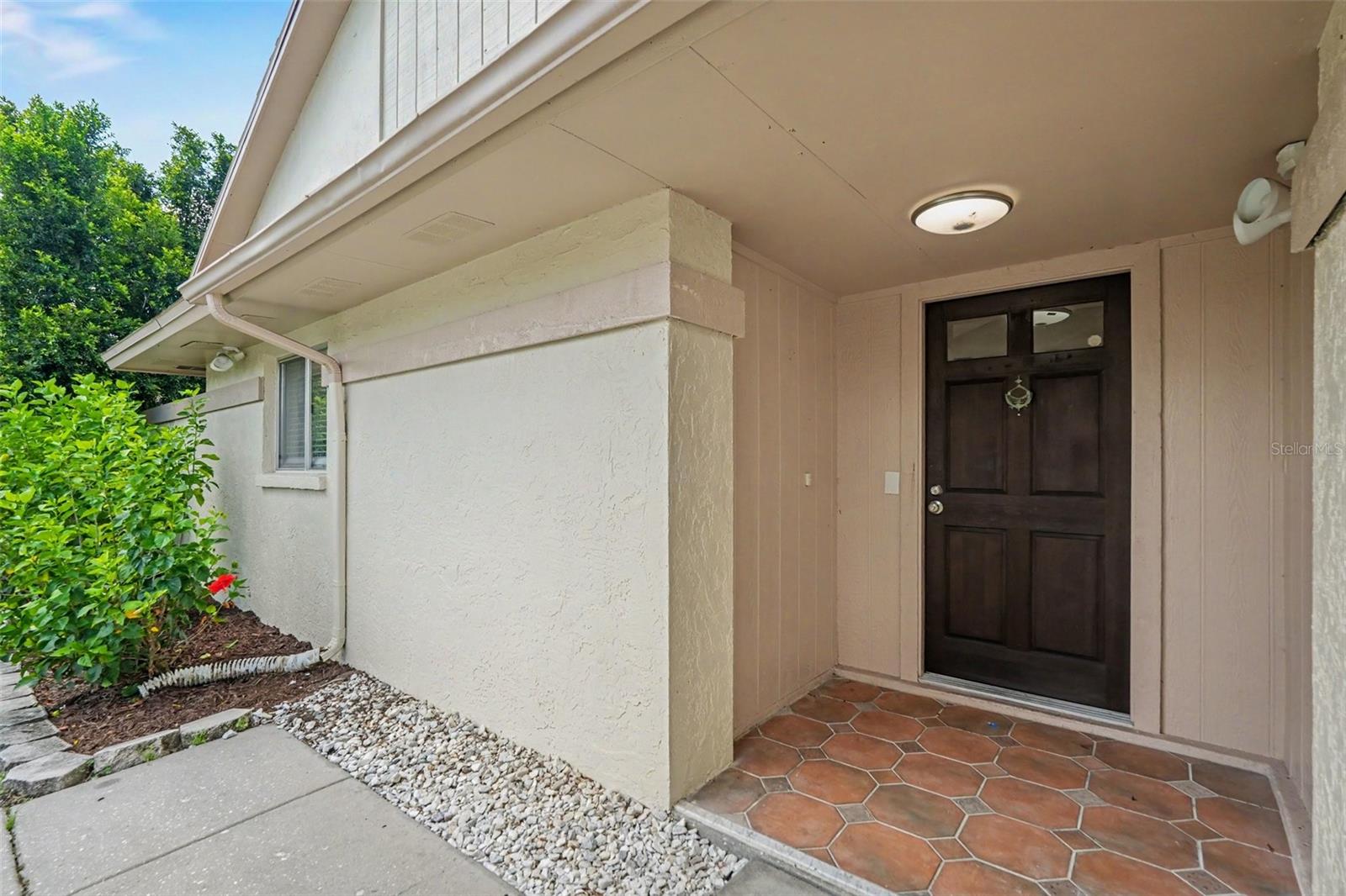 5953 BIRCHWOOD DR — photo 3