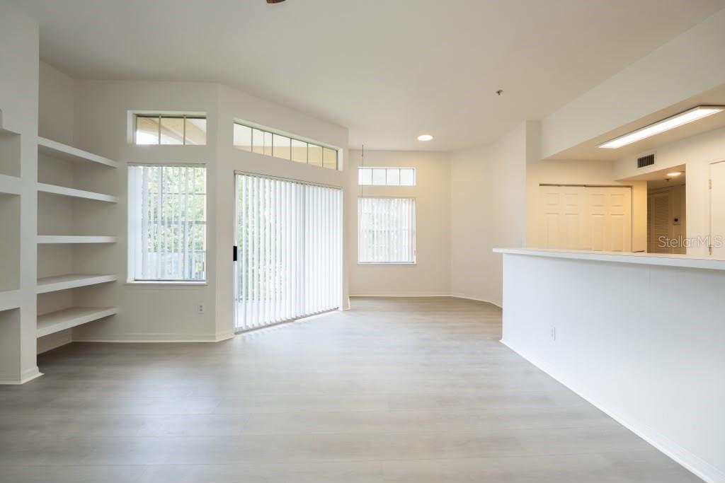 7230 WESTPOINTE BLVD #1233 — photo 7