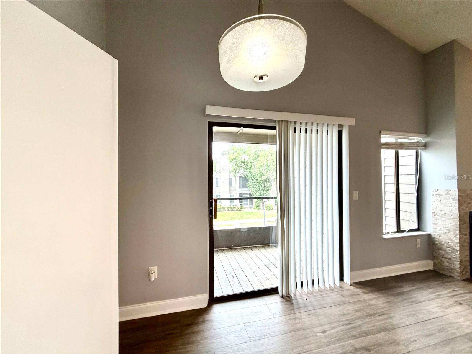 549 SUN RIDGE PL #201 — photo 11
