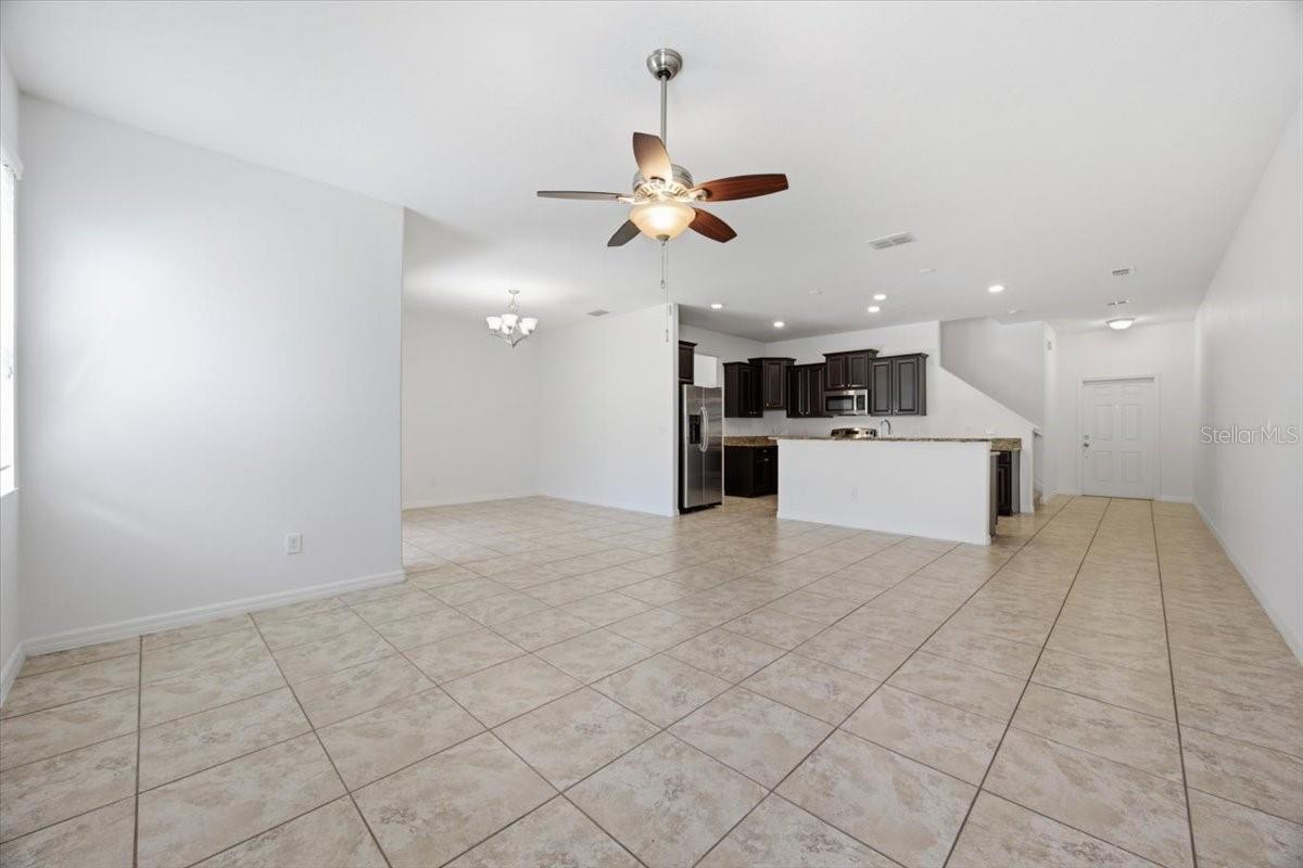 3606 RODRICK CIR — photo 12