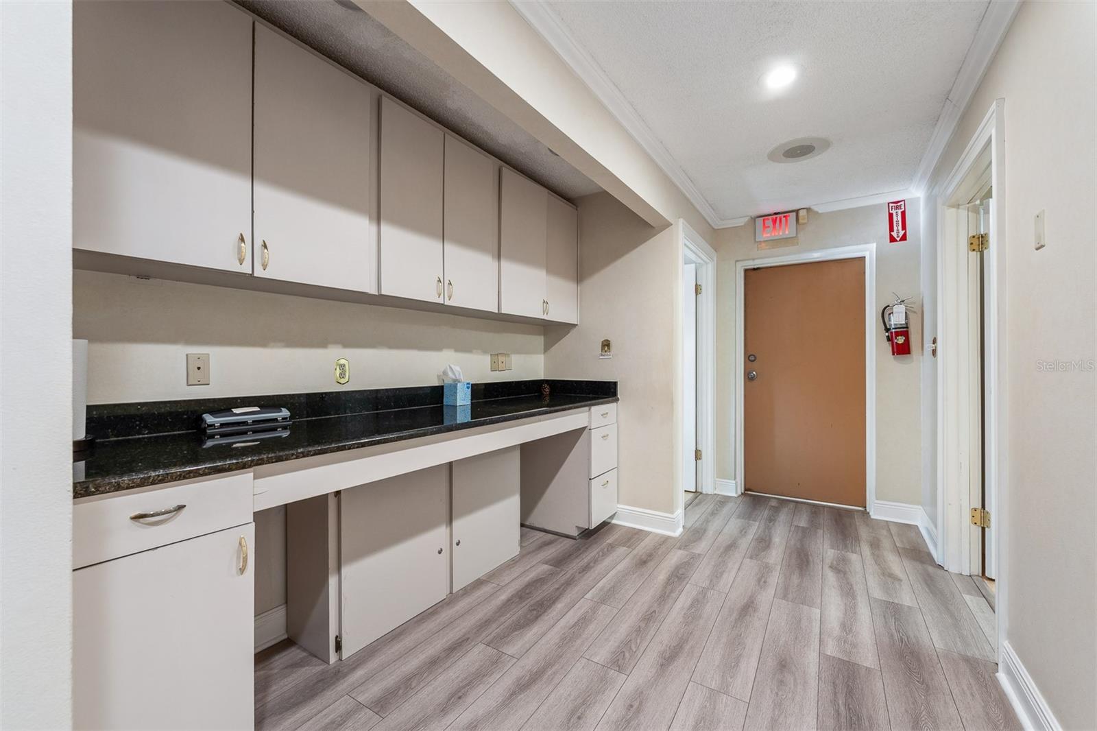 7210 CURRY FORD RD #2B — photo 11