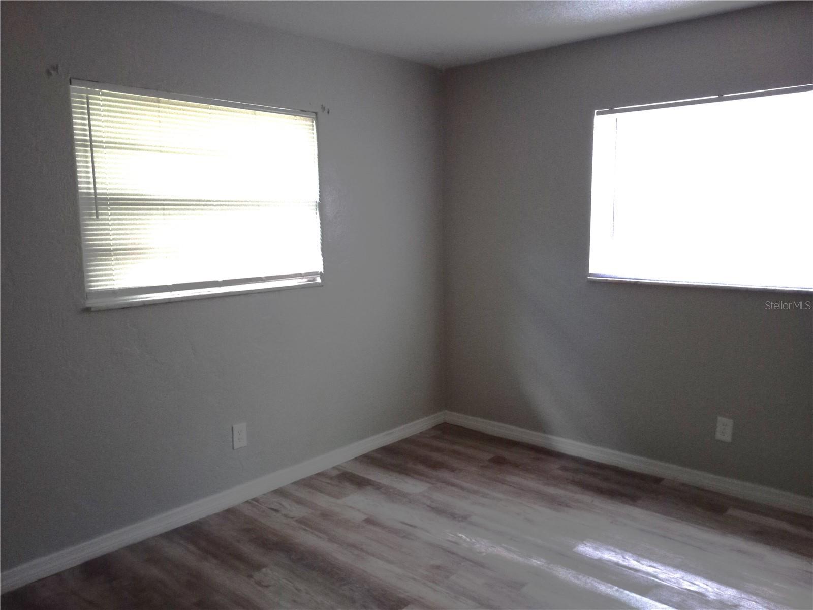 1229 KENNEDY RD #61 — photo 4