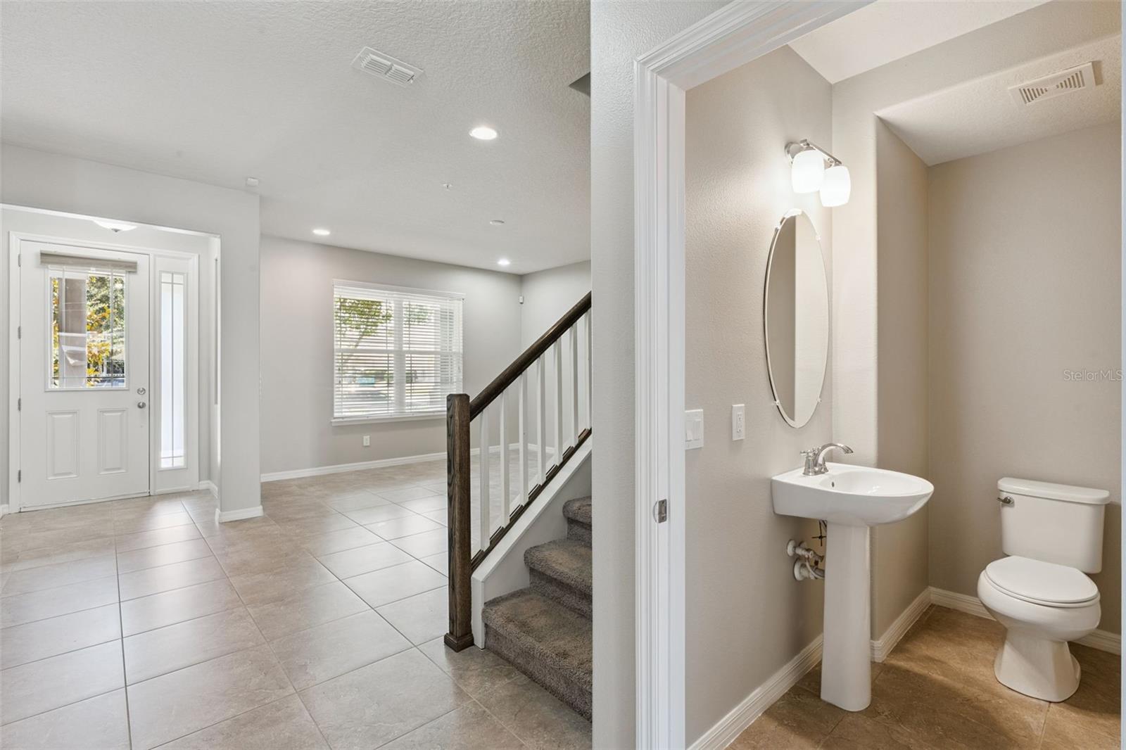 8650 VEDDER LN — photo 4