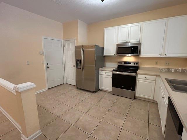 5052 HAWKSTONE DR #5052 — photo 5