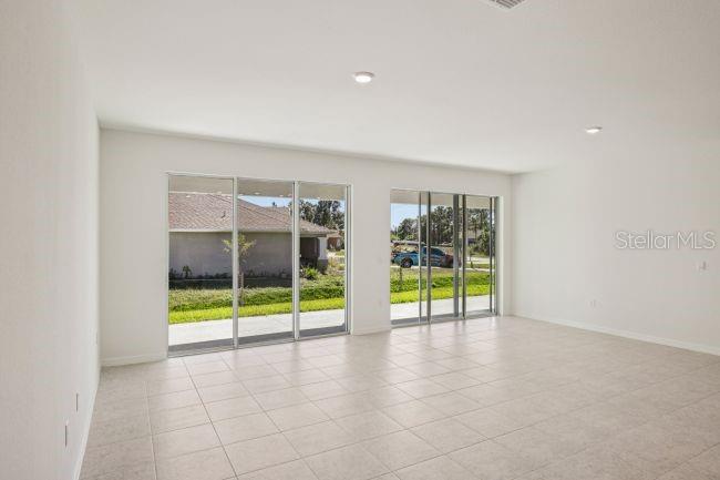 106 LEE DR — photo 7
