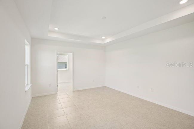 106 LEE DR — photo 10