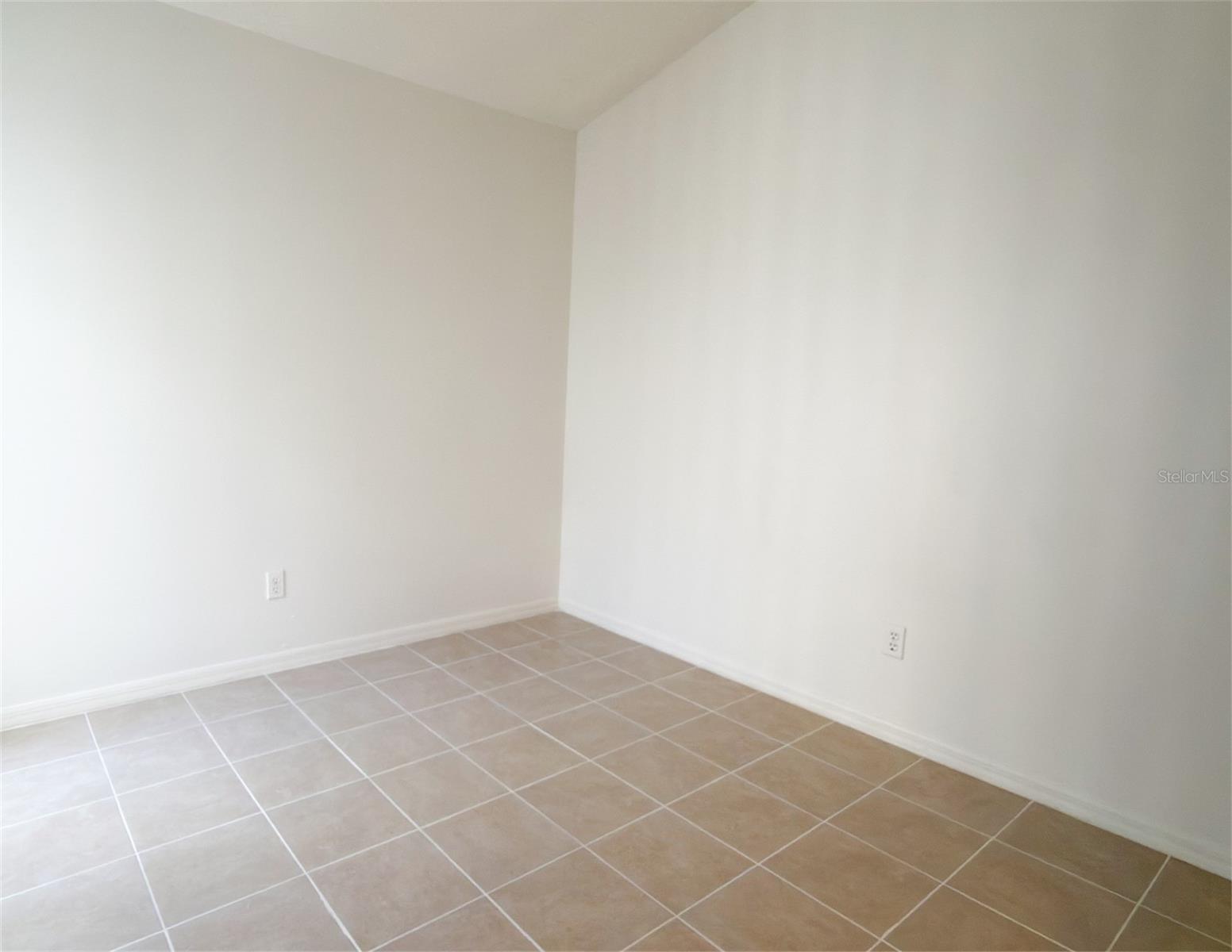 117 MEADOW BLVD — photo 10