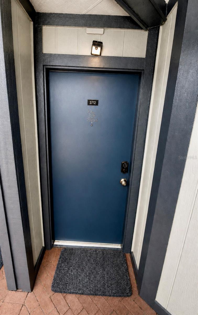 3712 SOUTHPOINTE DR #U6 — photo 2