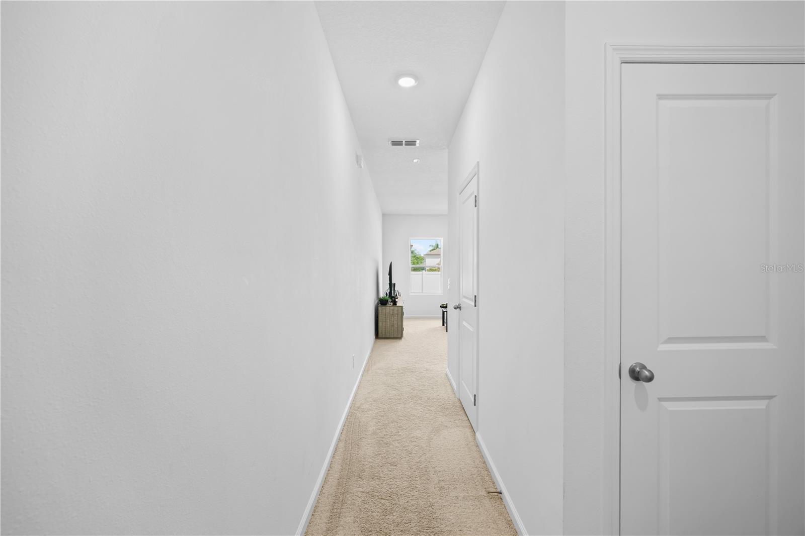1451 DALKEITH CV — photo 5