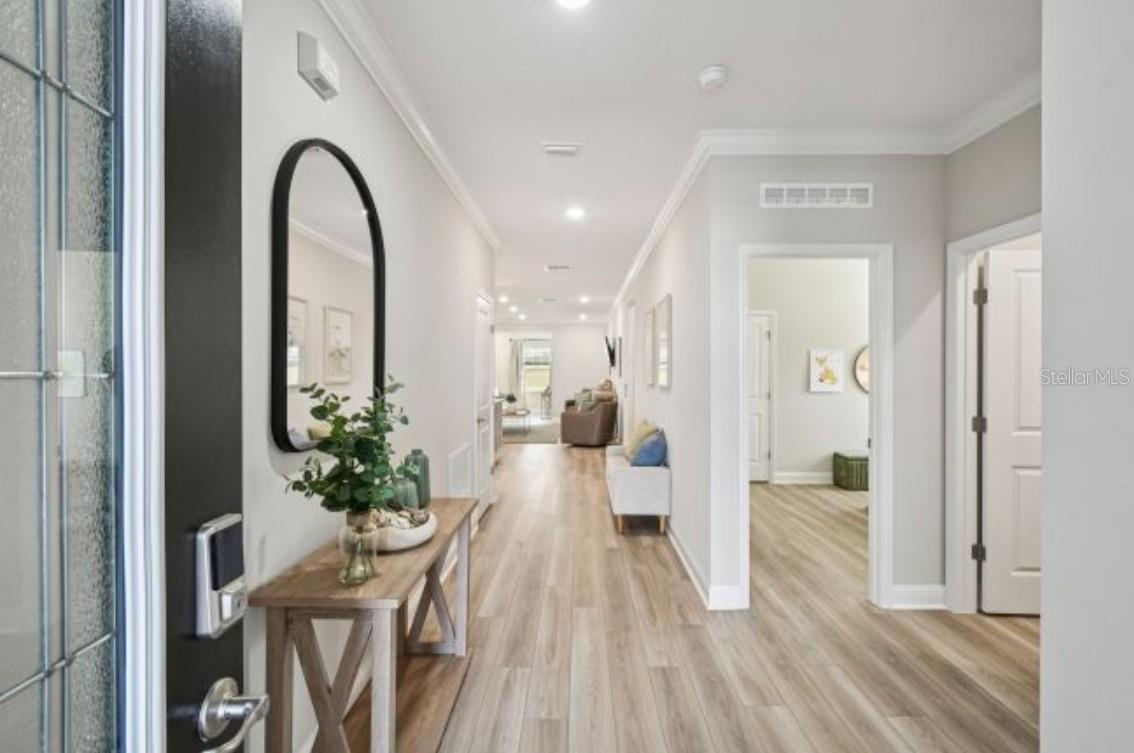 50 WOODBURY DR — photo 3