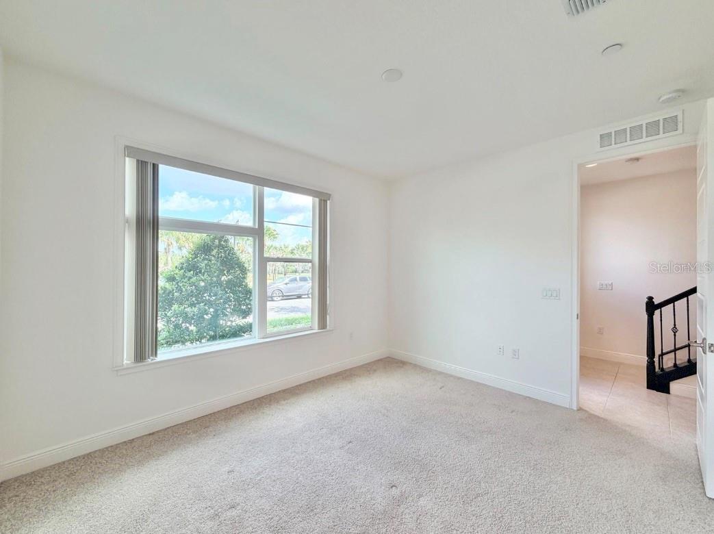9886 BUCKLOW HILL DR — photo 7