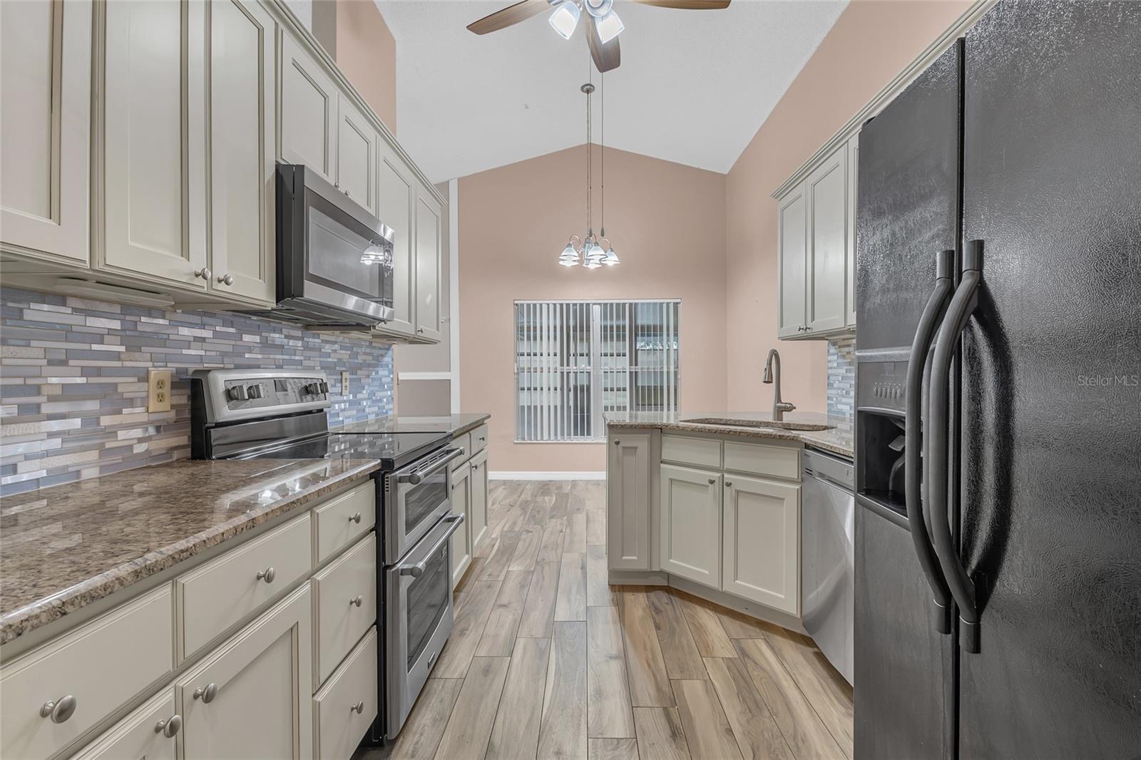 2601 BRIANA CT — photo 10