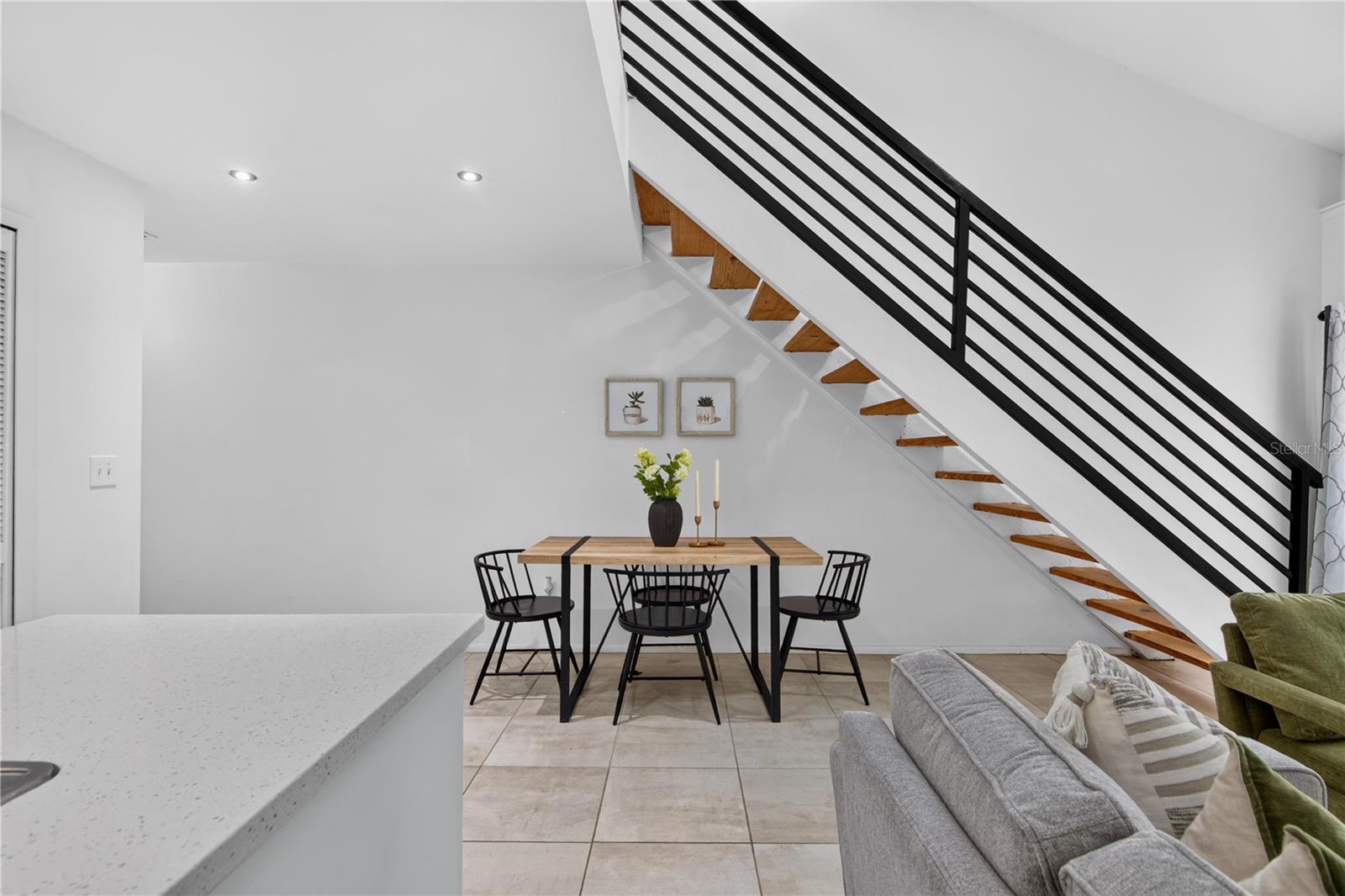 2747 GRAY FOX LN — photo 8