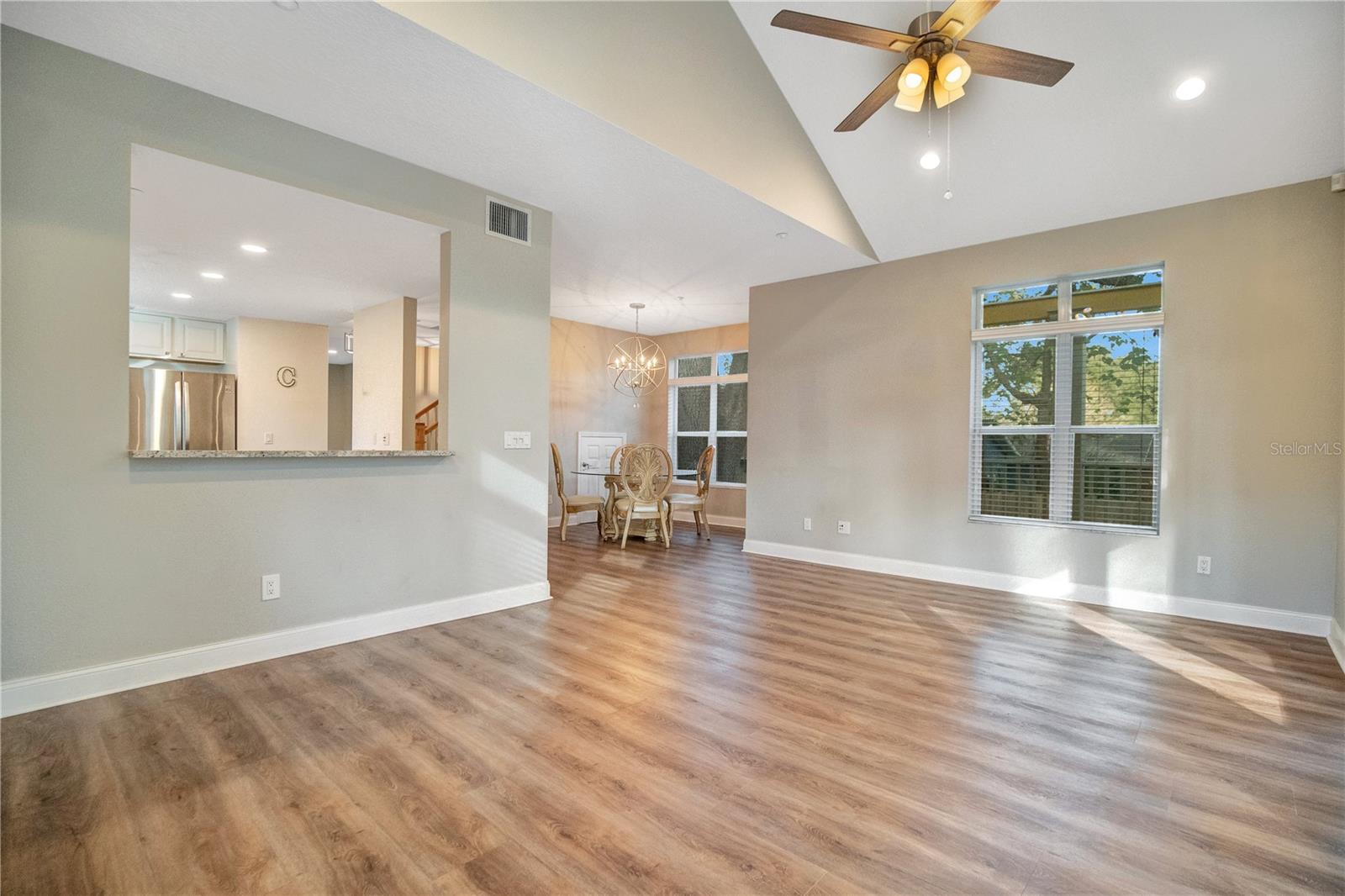 2516 E CHURCH ST — photo 6