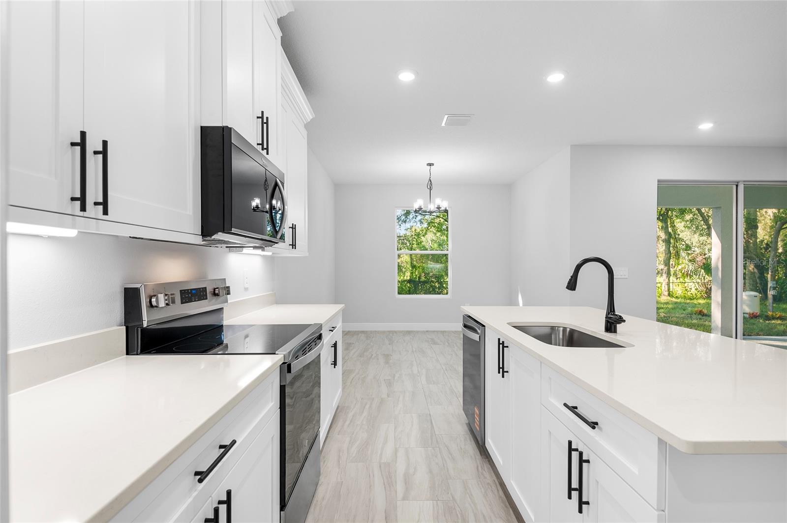 371 MILLER RD — photo 6