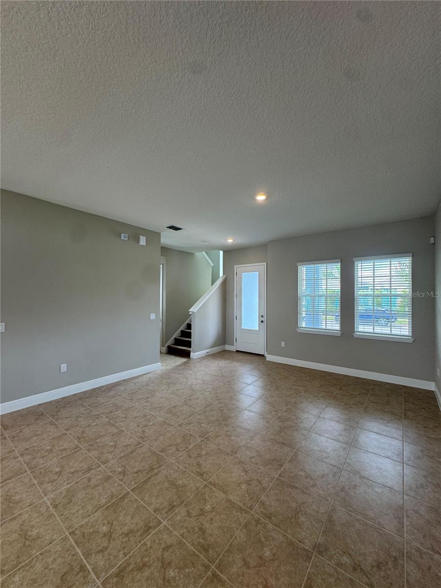 9841 PEEBLES ST — photo 10