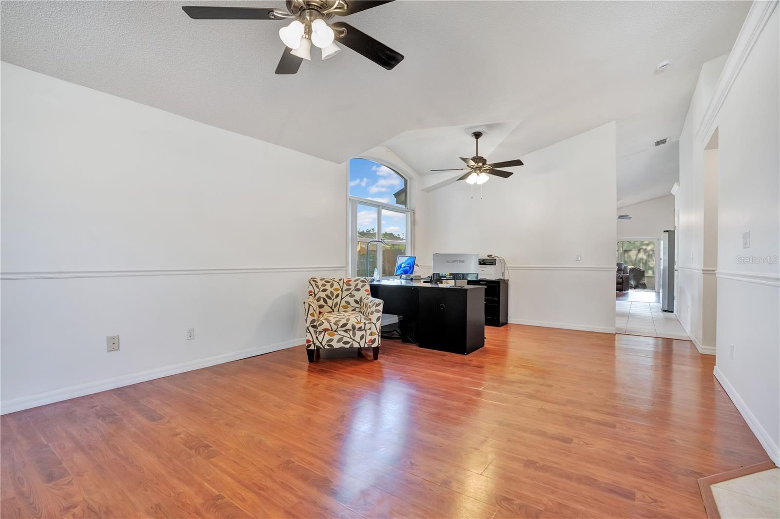 640 LANCE CT — photo 10
