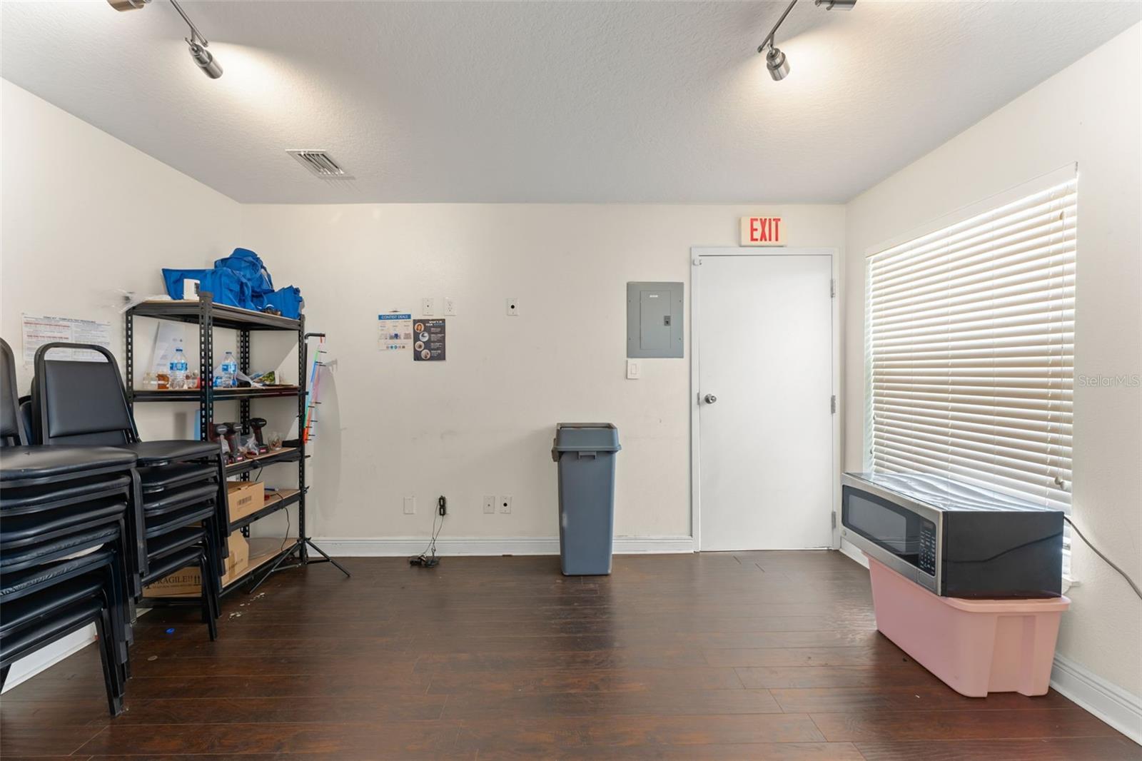 136 S BUMBY AVE #2 — photo 9