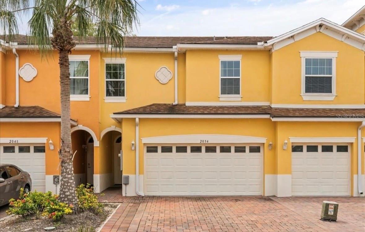 2043 ROYAL VISTA CT — photo 2