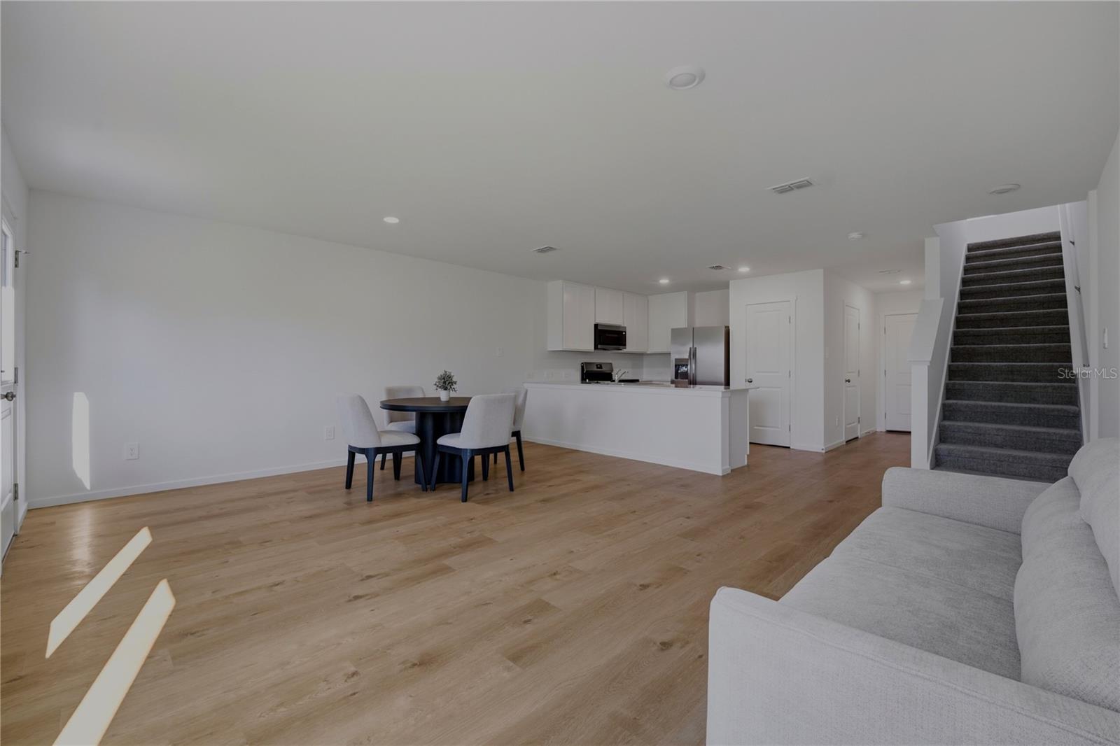 2412 BEVEL LN — photo 3
