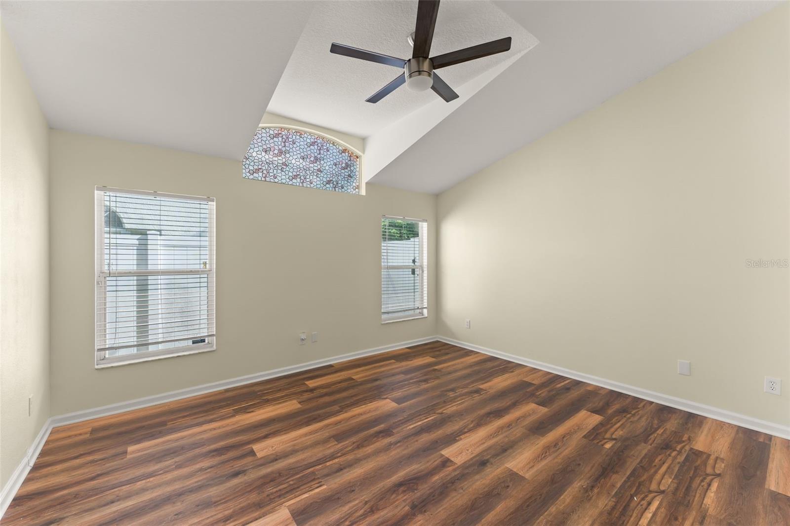 6865 BOUGAINVILLEA CRESCENT DR — photo 9