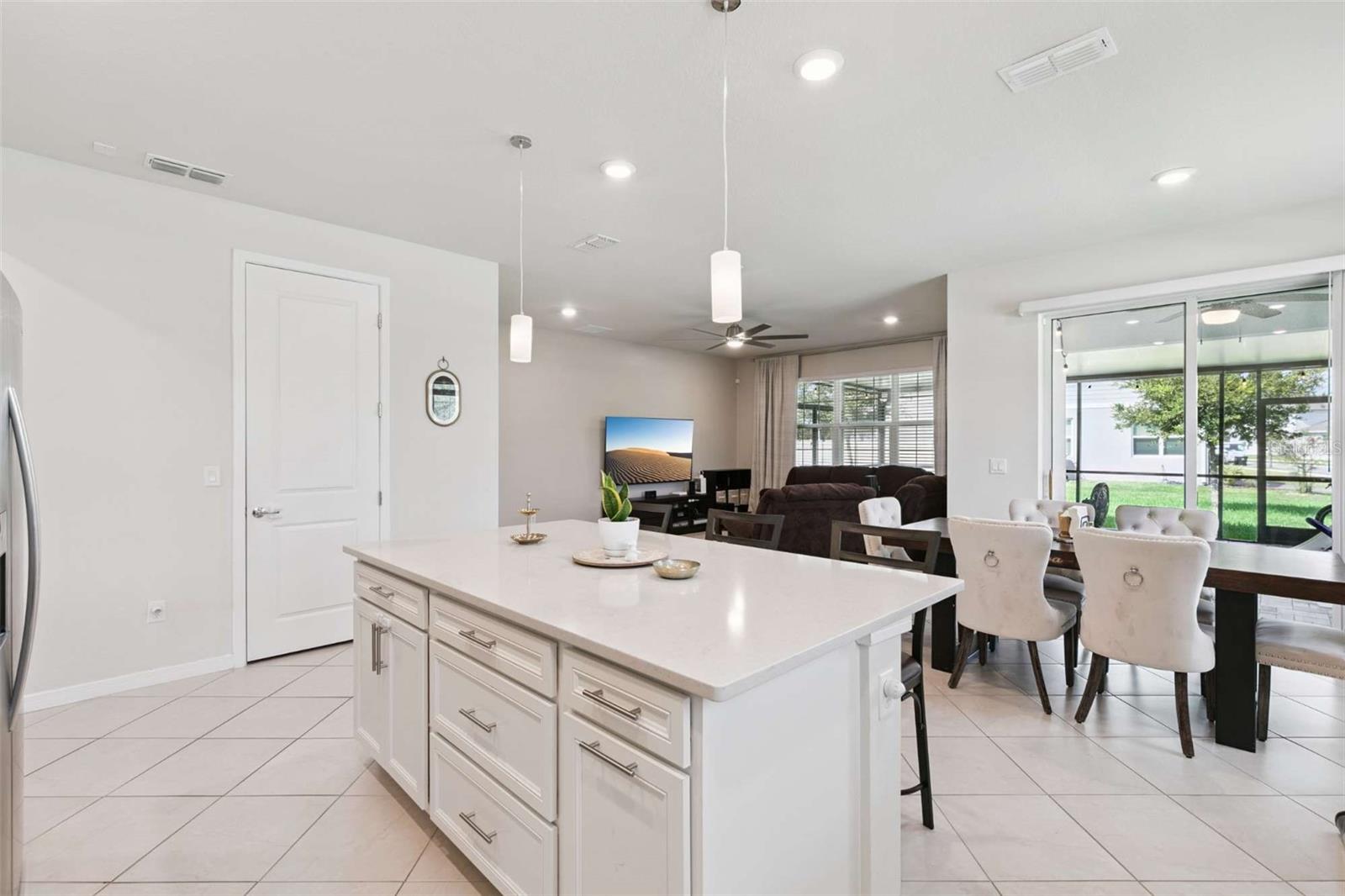 6306 CEDAR CHASE CT — photo 8