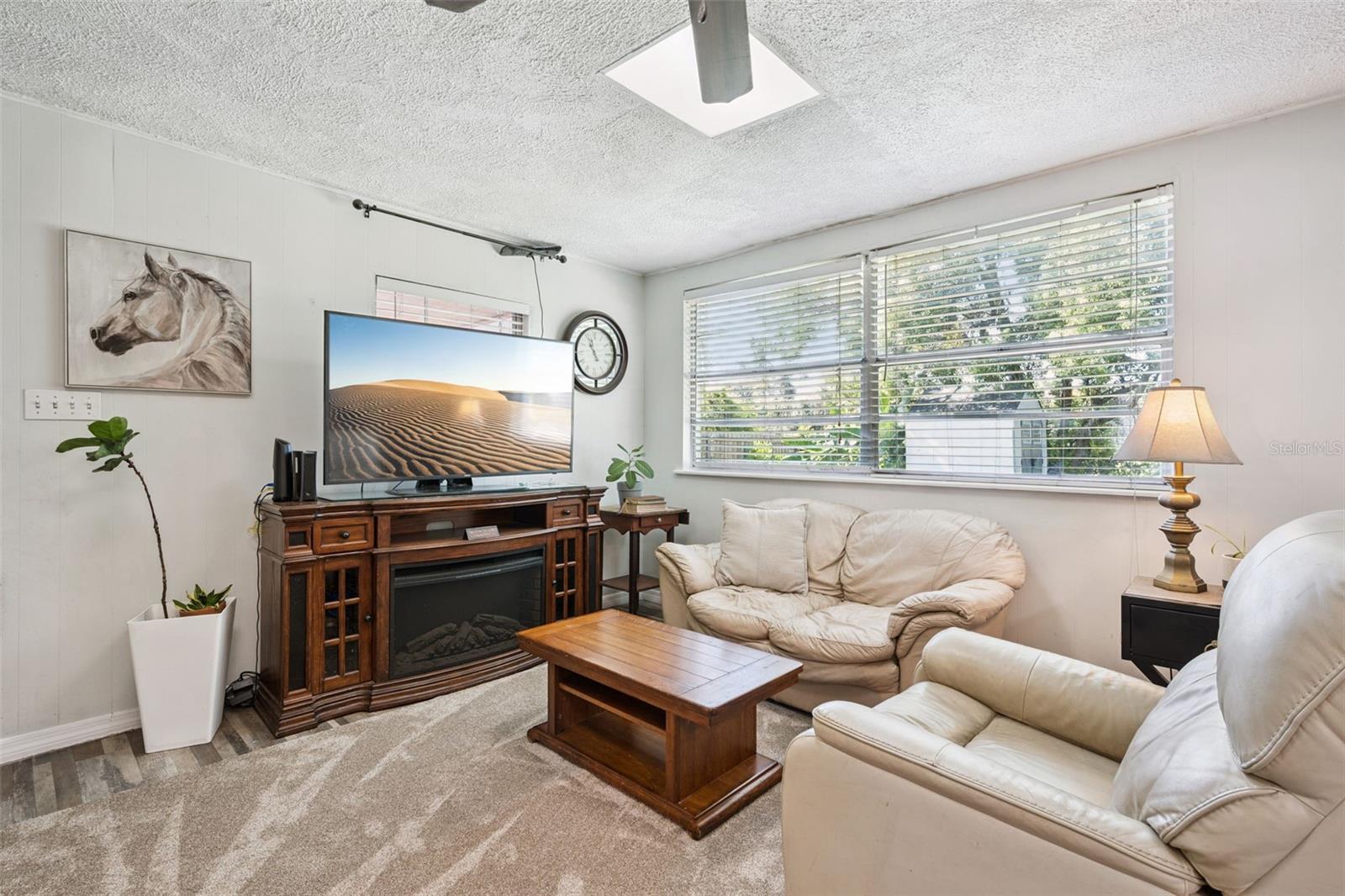 6316 HILLWOOD DR — photo 6