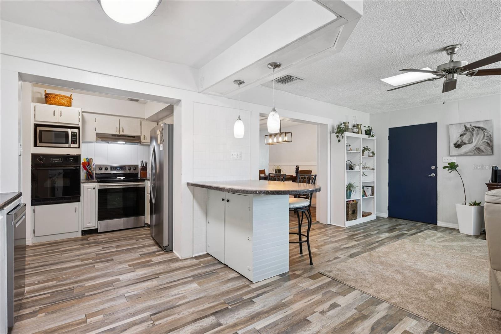 6316 HILLWOOD DR — photo 7