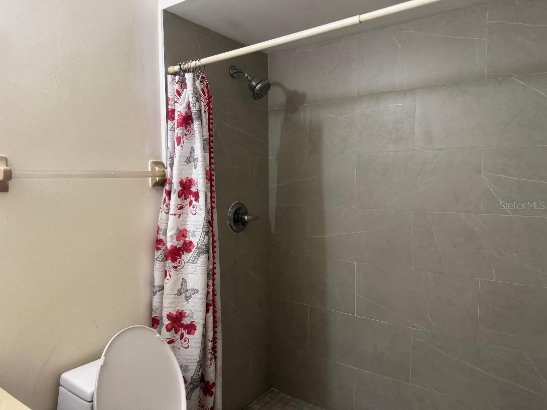6439 UNDINE WAY — photo 8