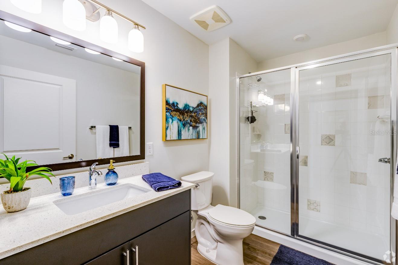 355 N ROSALIND AVE — photo 6