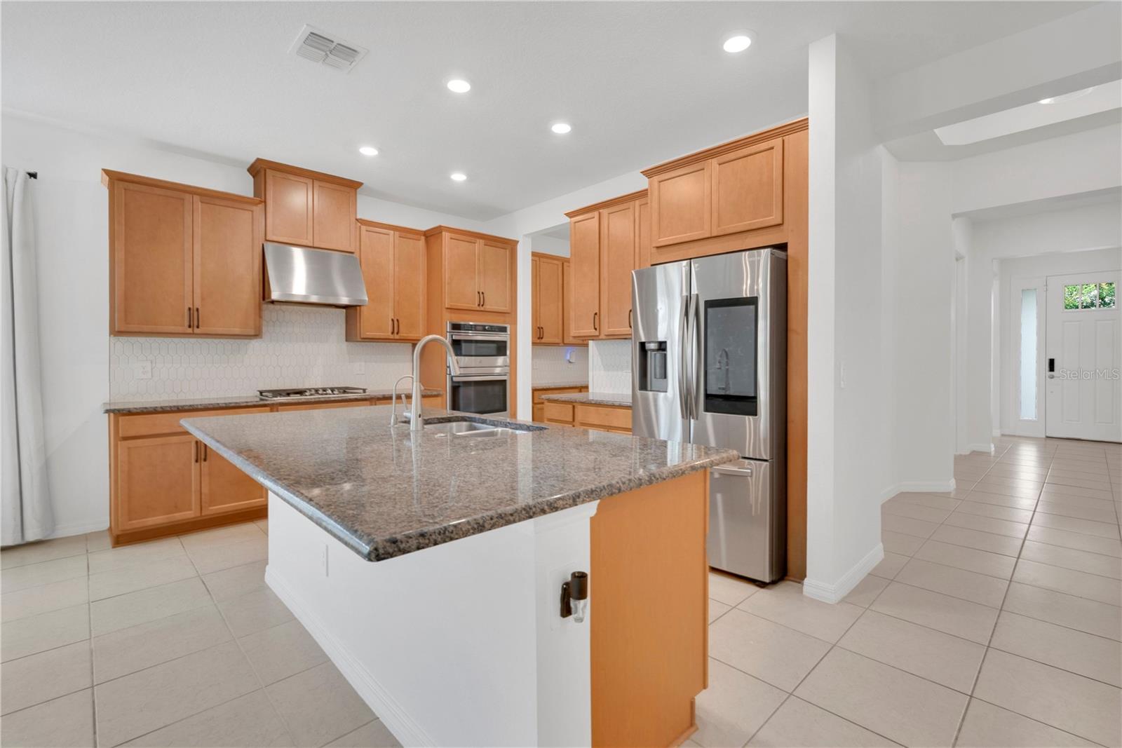 961 LAKESIDE ESTATES DR — photo 6