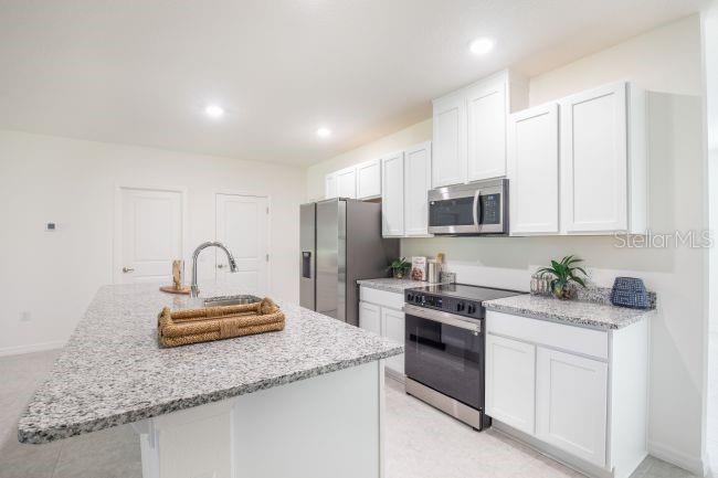 24 RAMROCK LN — photo 5